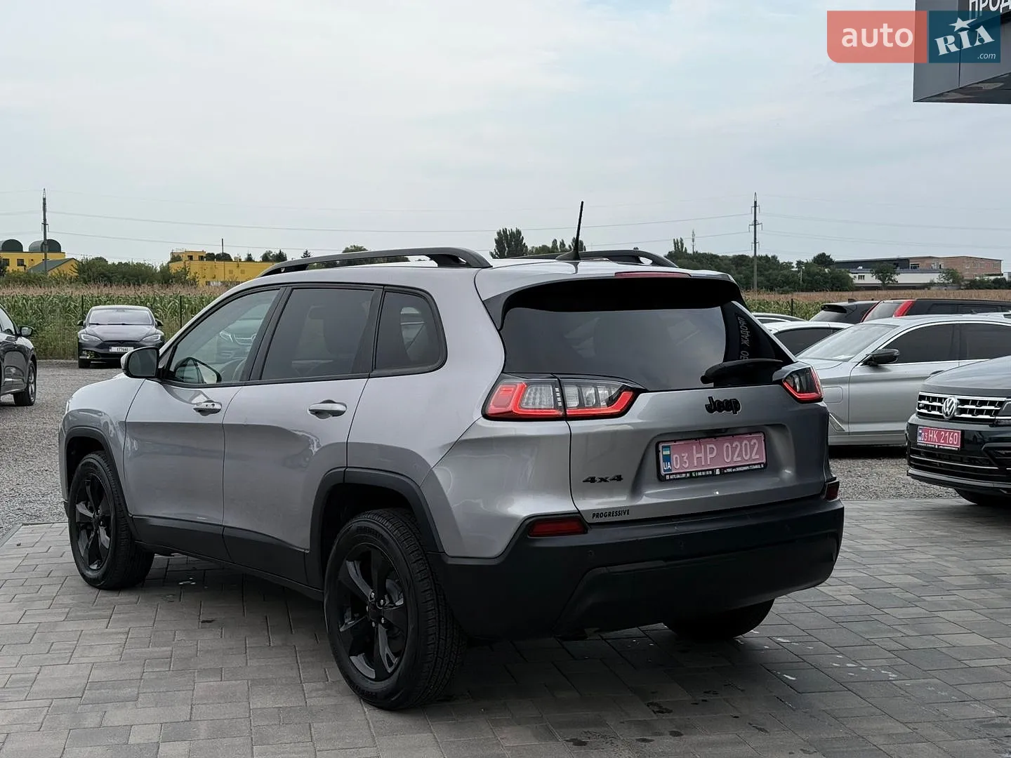 2019 Jeep Cherokee - мініатюра 12
