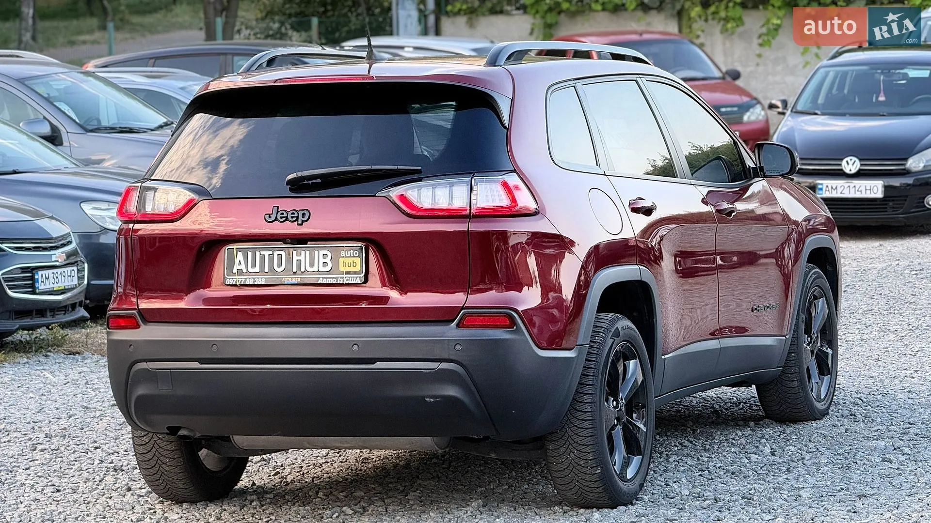 2020 Jeep Cherokee - мініатюра 12