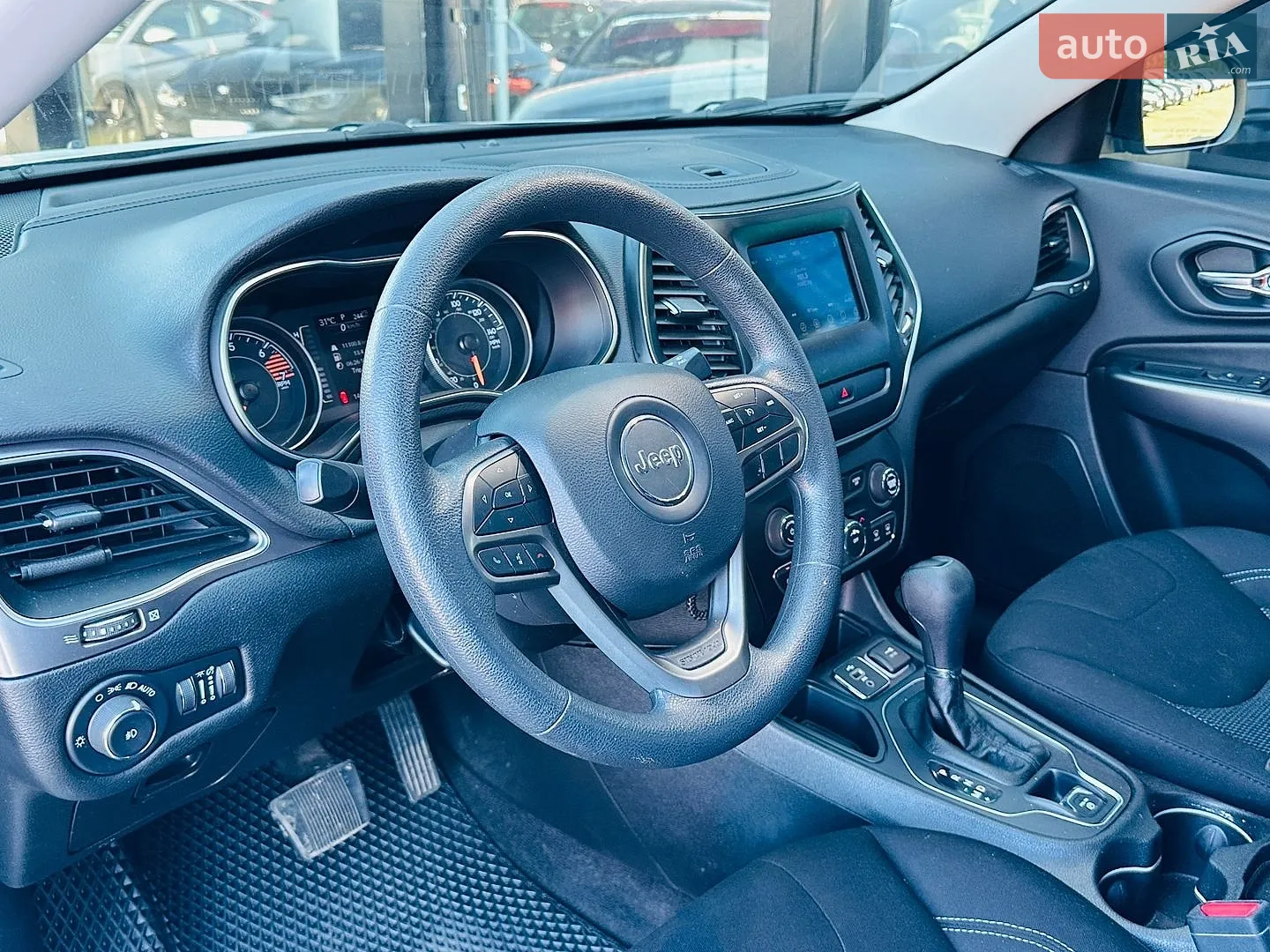 2018 Jeep Cherokee - мініатюра 15