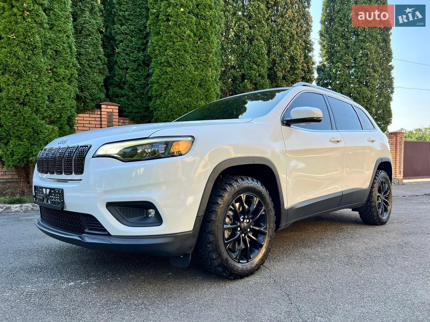 2018 Jeep Cherokee - фото 1