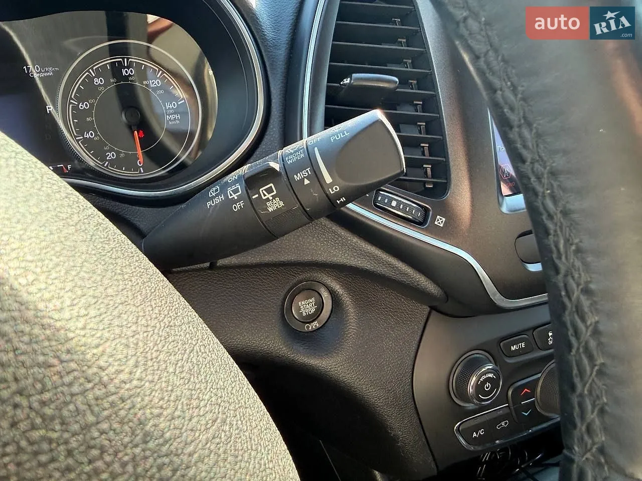 2019 Jeep Cherokee - мініатюра 21