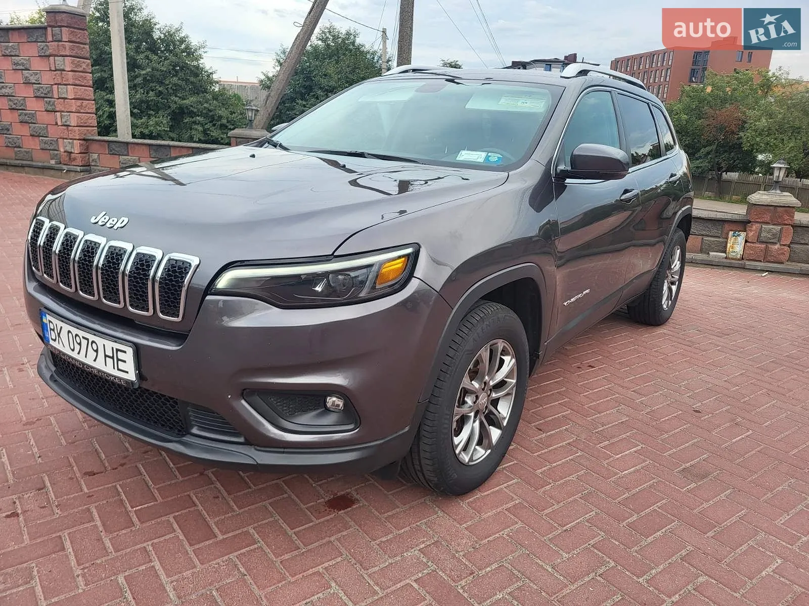2019 Jeep Cherokee - фото 1