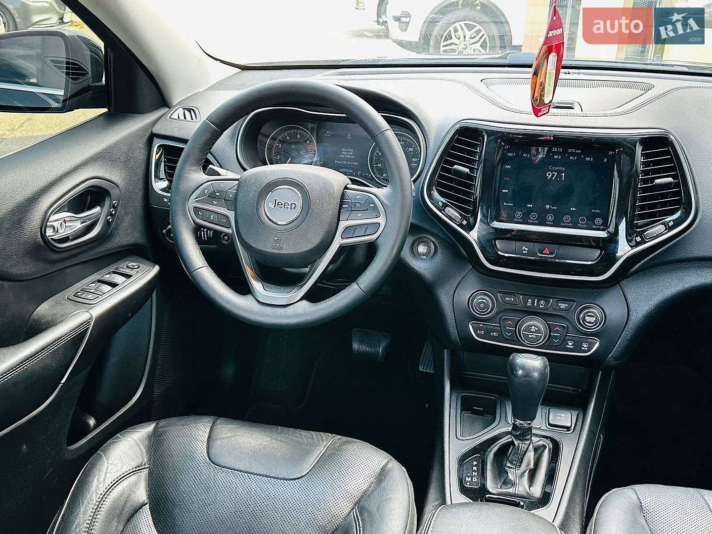 2019 Jeep Cherokee - мініатюра 20
