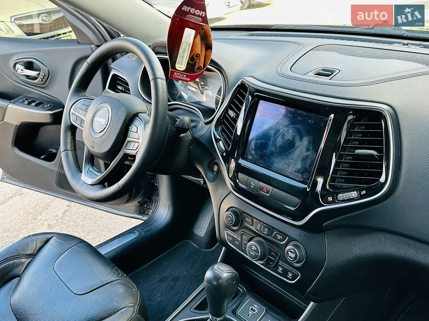 2019 Jeep Cherokee - мініатюра 33