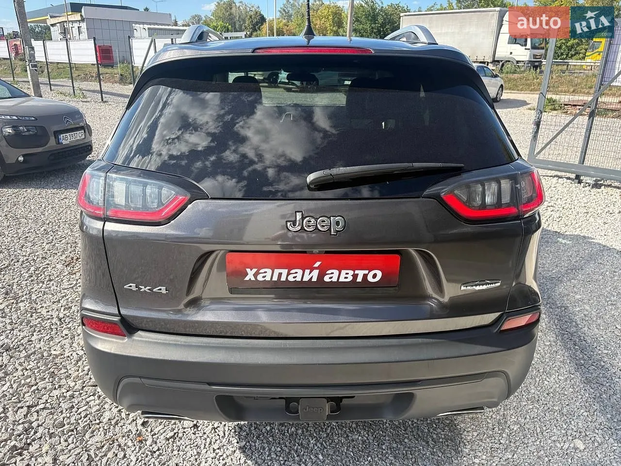 2018 Jeep Cherokee - мініатюра 6