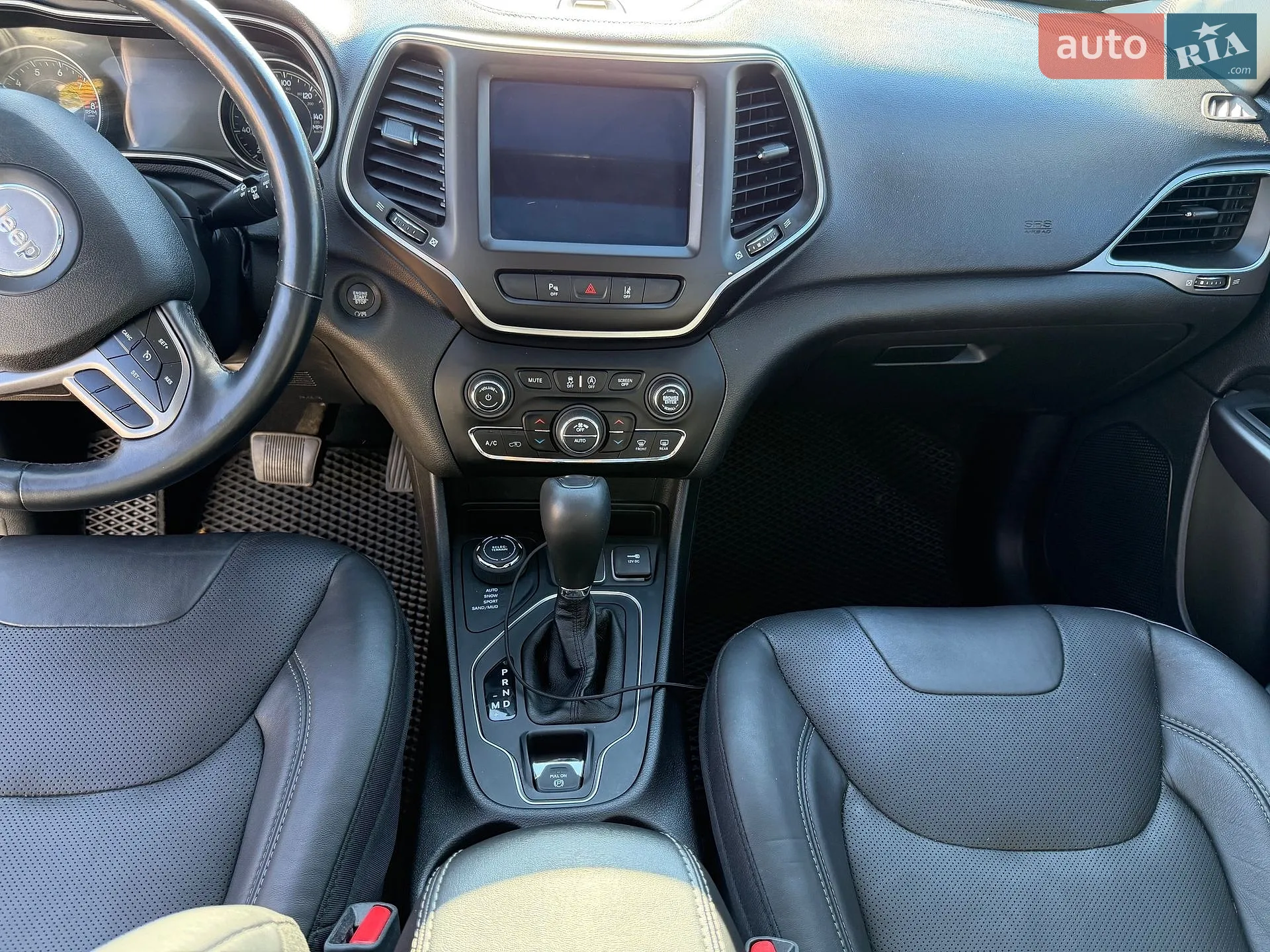 2021 Jeep Cherokee - мініатюра 14