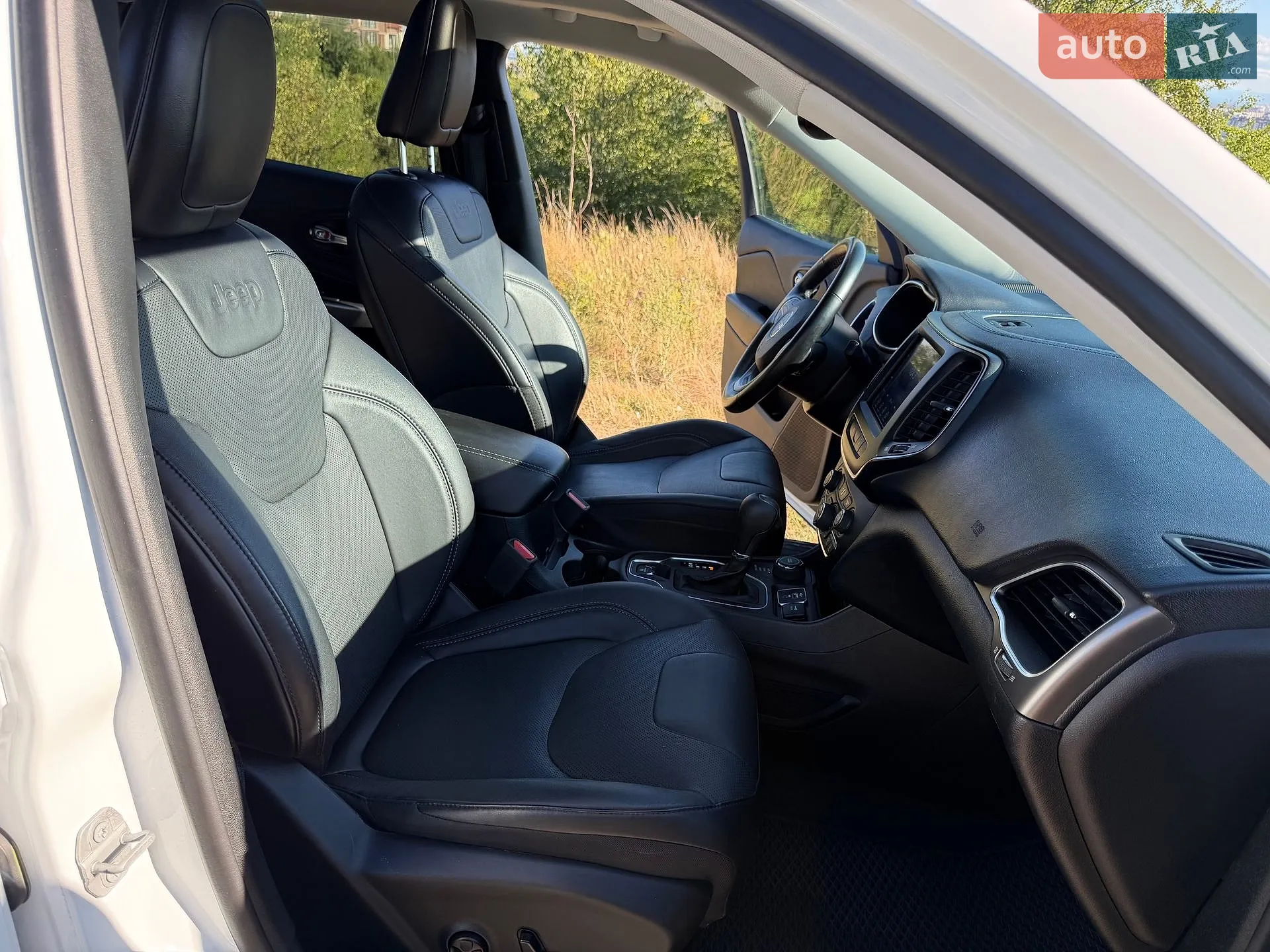 2021 Jeep Cherokee - мініатюра 21