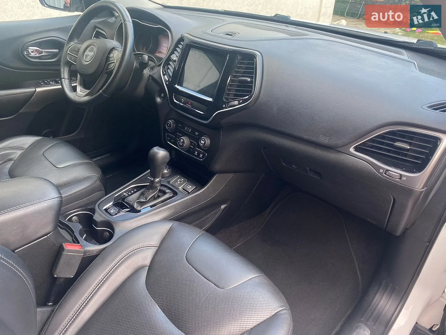 2018 Jeep Cherokee - мініатюра 32