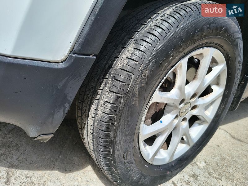 Внедорожник / Кроссовер Jeep Cherokee 2017 в Первомайске