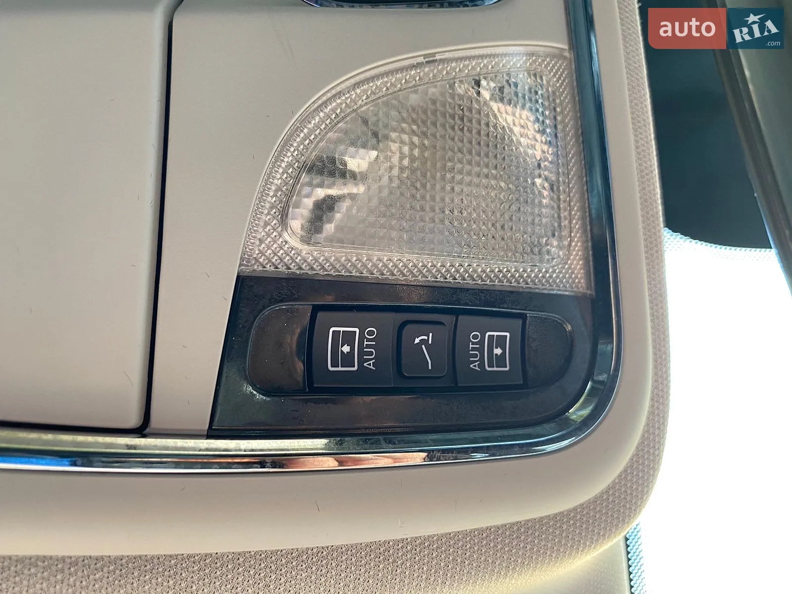 2019 Jeep Cherokee - мініатюра 24