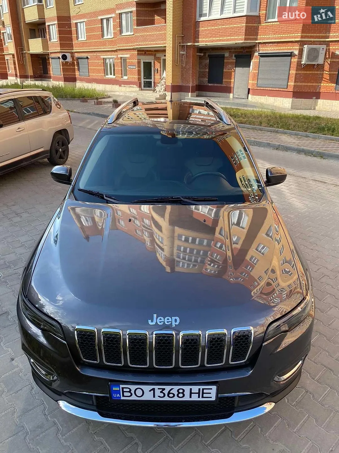 2019 Jeep Cherokee - мініатюра 2