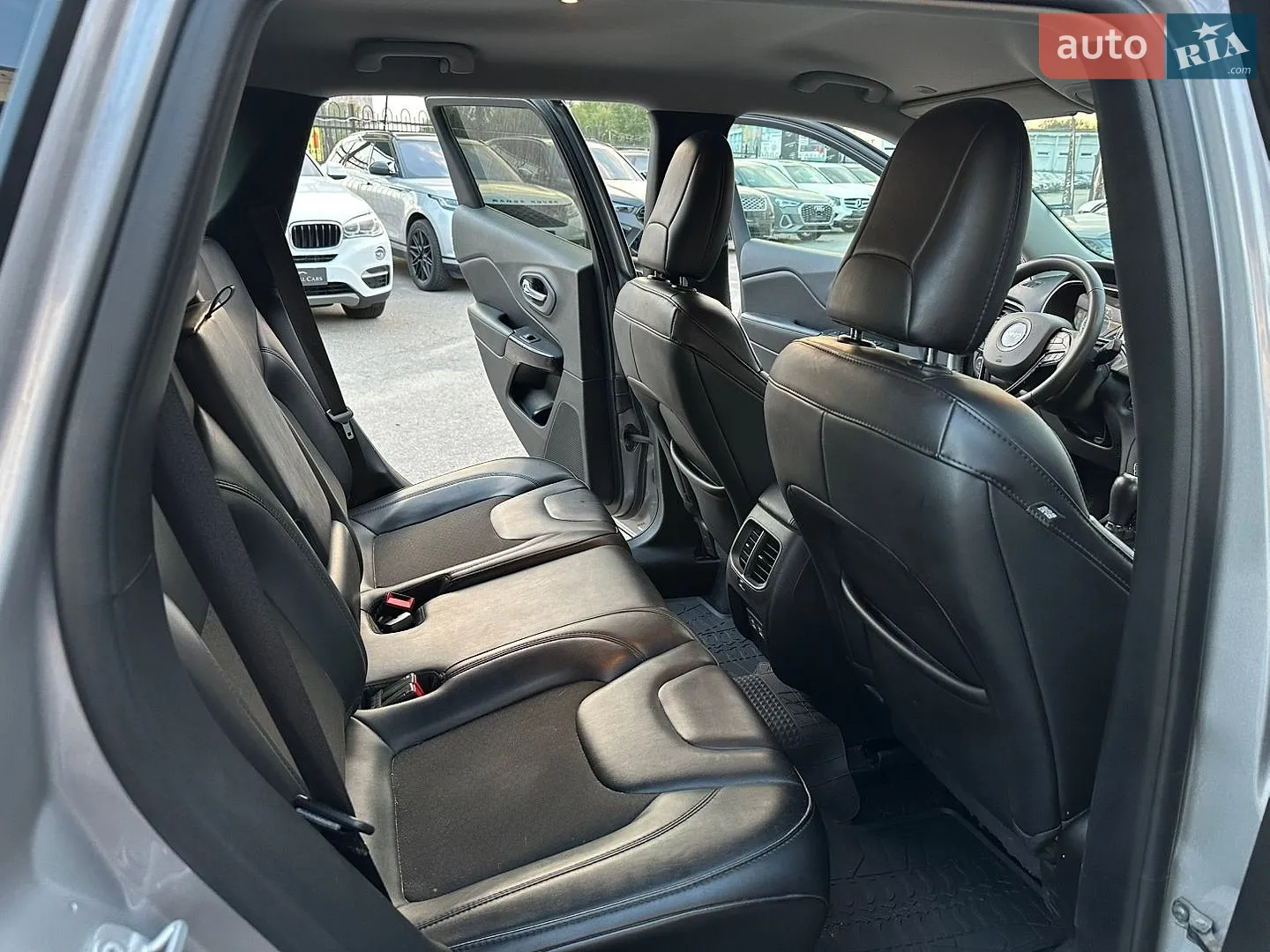 2021 Jeep Cherokee - мініатюра 18