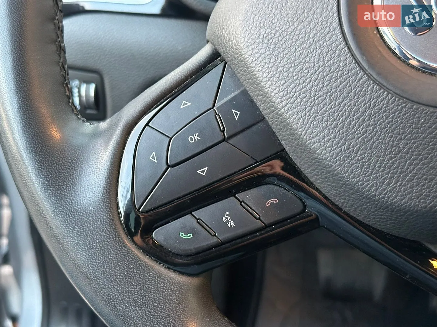 2021 Jeep Cherokee - мініатюра 29