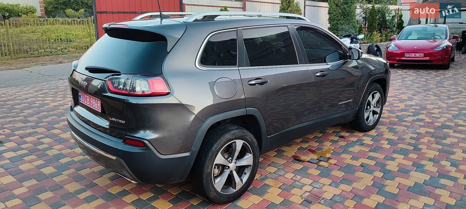2019 Jeep Cherokee - мініатюра 20