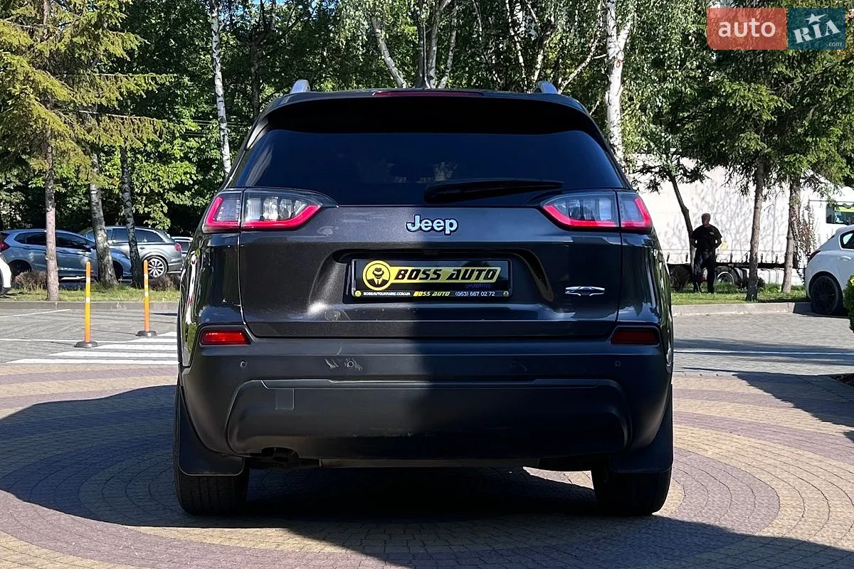 2019 Jeep Cherokee - мініатюра 6