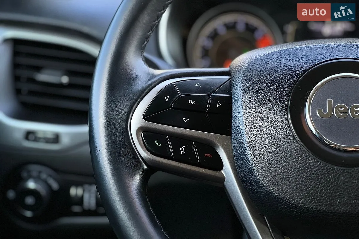 2019 Jeep Cherokee - мініатюра 13