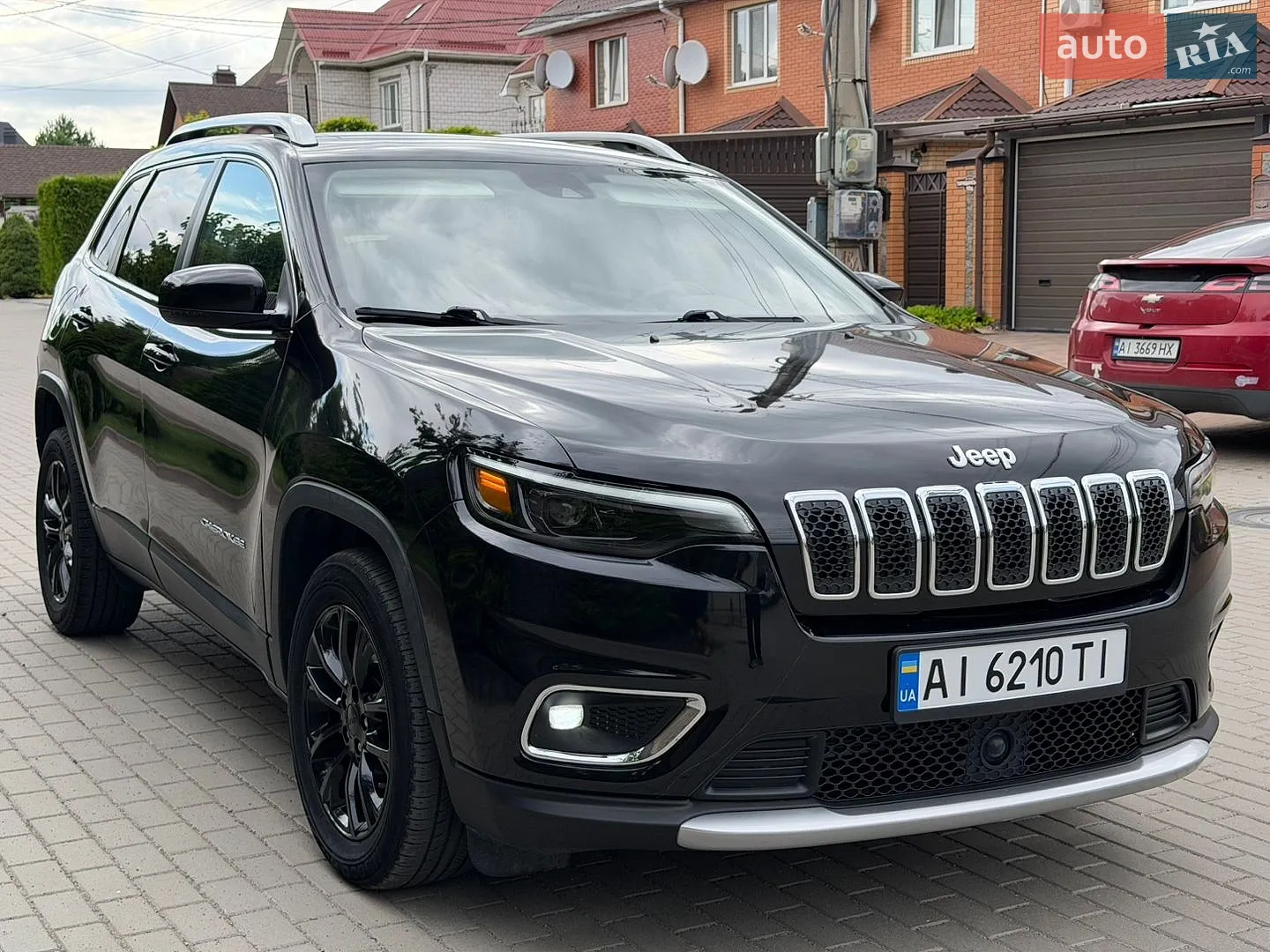 2020 Jeep Cherokee - мініатюра 2