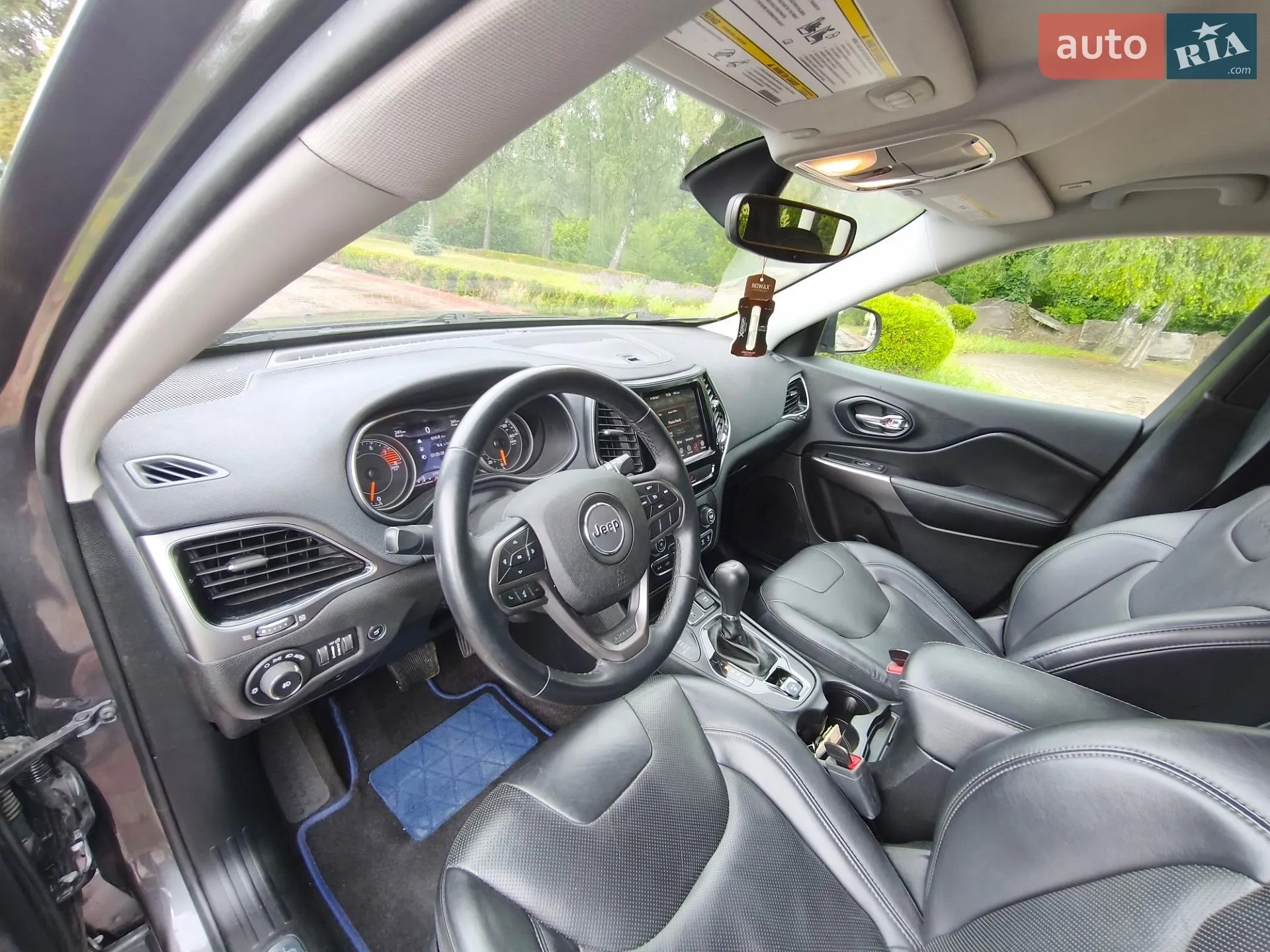 2019 Jeep Cherokee - мініатюра 16