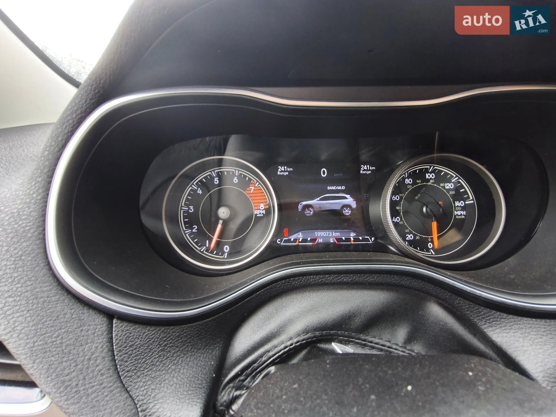 2019 Jeep Cherokee - мініатюра 25