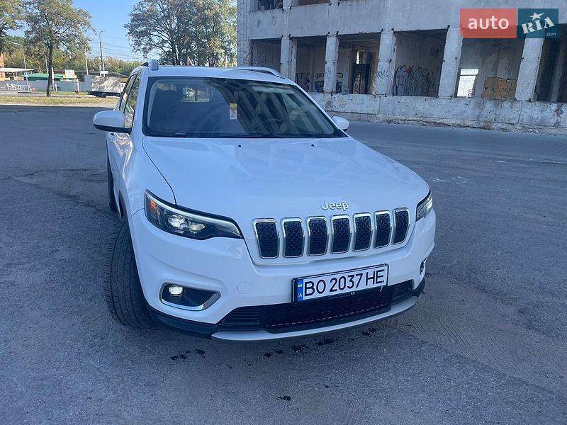 Внедорожник / Кроссовер Jeep Cherokee 2018 в Тернополе