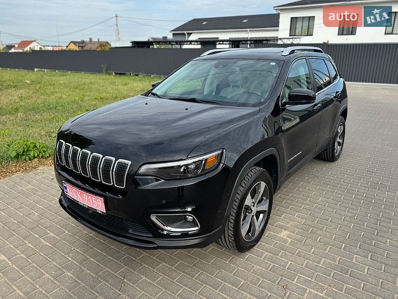 Внедорожник / Кроссовер Jeep Cherokee 2018 в Виннице