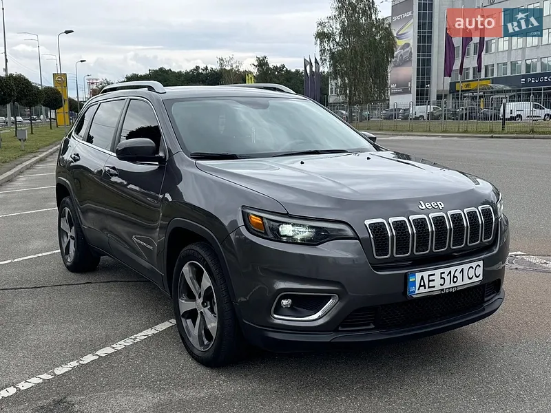 Jeep Cherokee