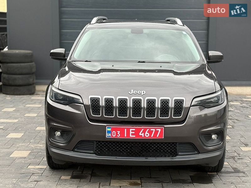 Внедорожник / Кроссовер Jeep Cherokee 2019 в Владимире