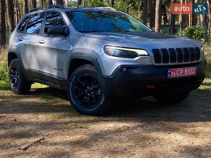Jeep Cherokee 2021