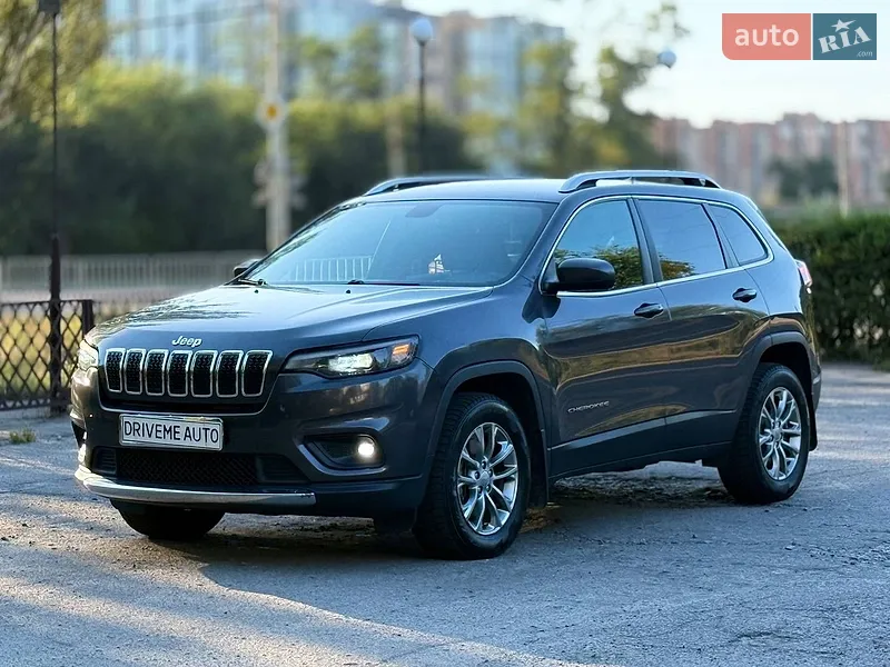 Jeep Cherokee