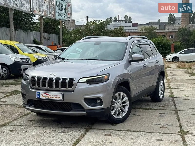 Jeep Cherokee