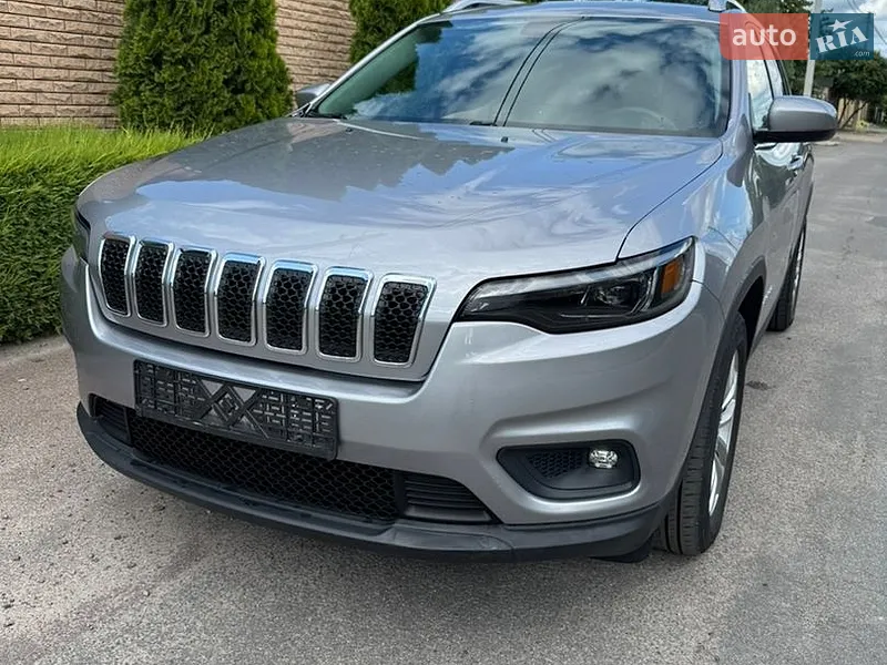 Jeep Cherokee