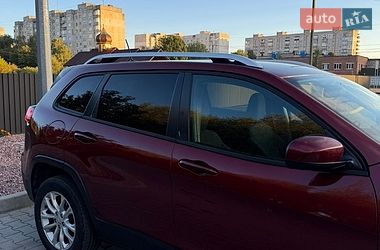 Внедорожник / Кроссовер Jeep Cherokee 2020 в Хмельницком