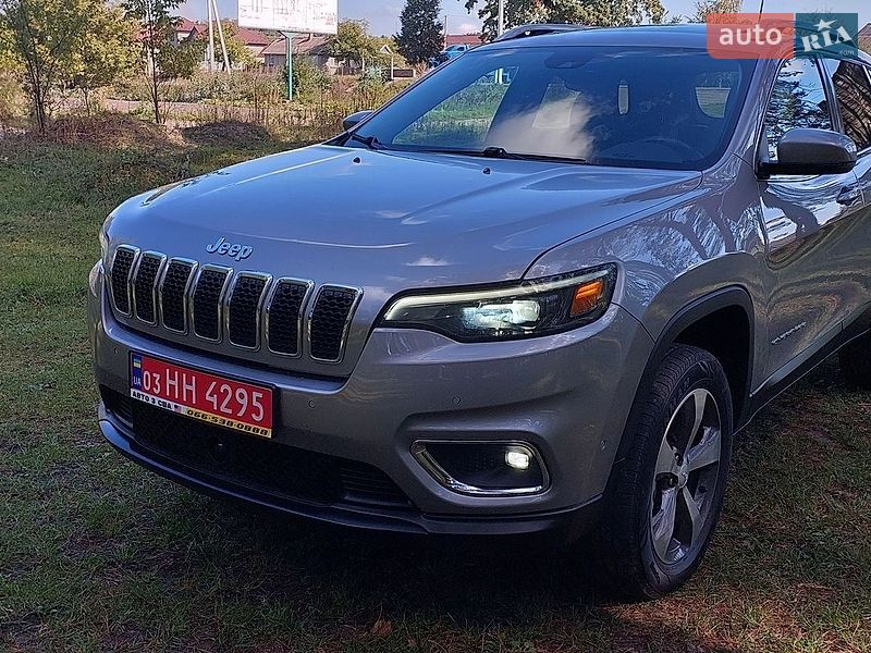 Позашляховик / Кросовер Jeep Cherokee 2019 в Дубні