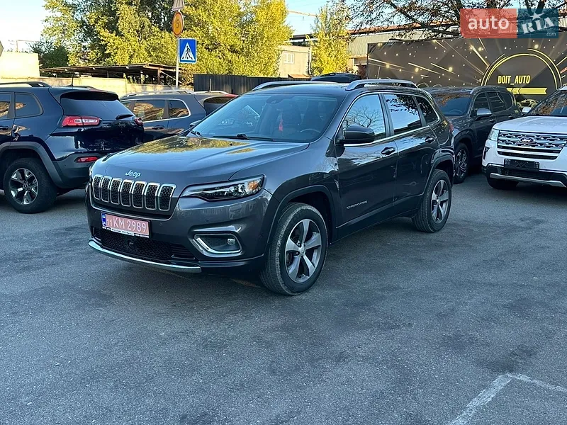 Jeep Cherokee
