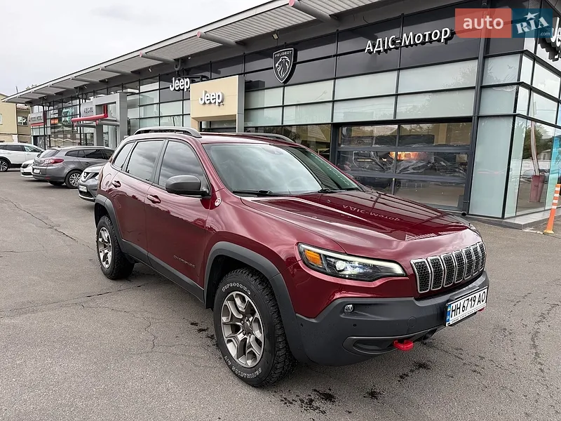 Jeep Cherokee