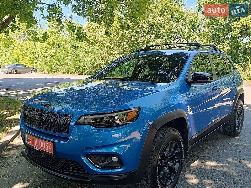 Jeep Cherokee