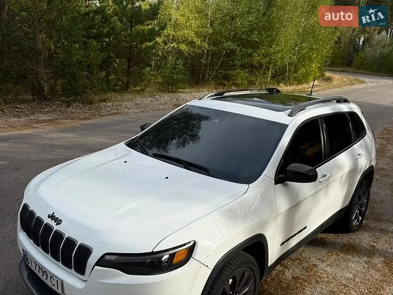 Jeep Cherokee 2021