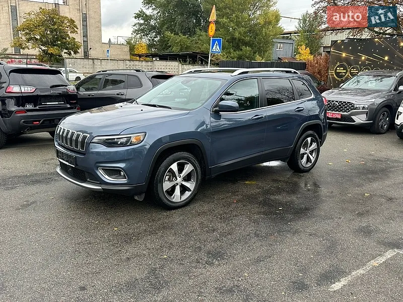 Jeep Cherokee
