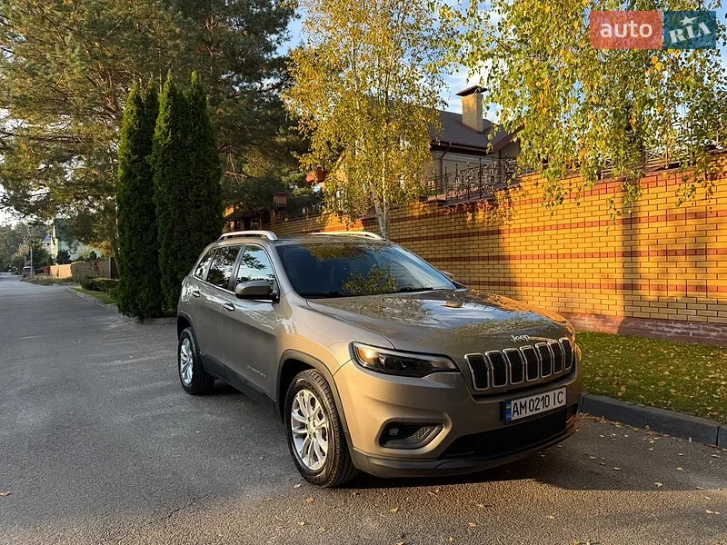 Jeep Cherokee