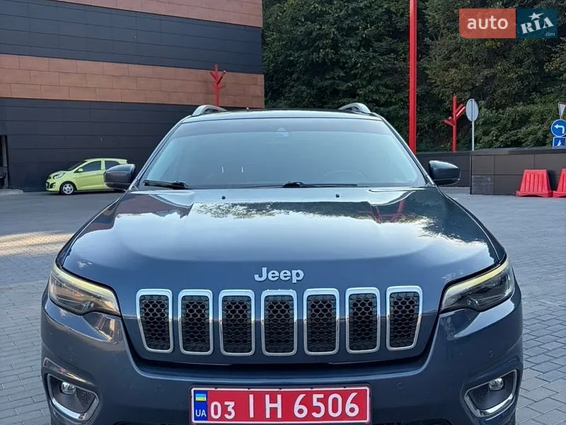 Jeep Cherokee