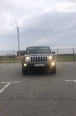 Внедорожник / Кроссовер Jeep Commander 2006 в Луцке