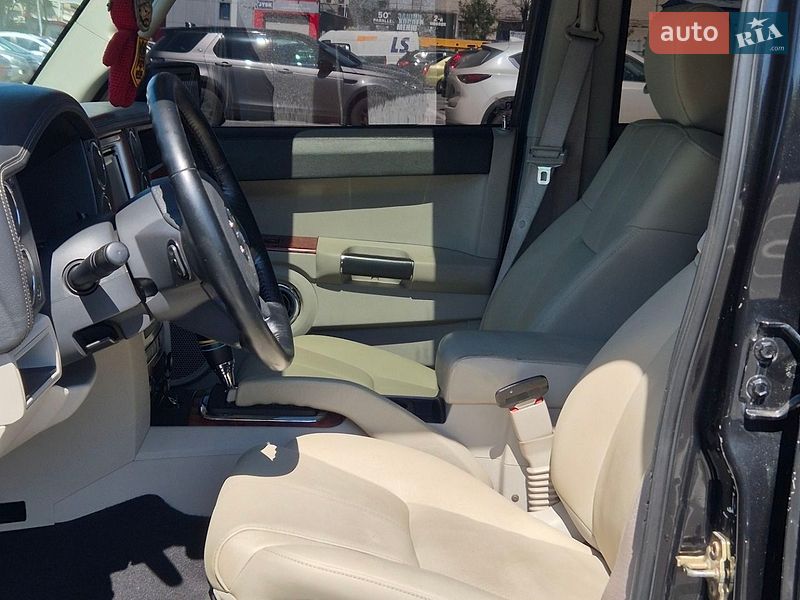 Внедорожник / Кроссовер Jeep Commander 2006 в Харькове