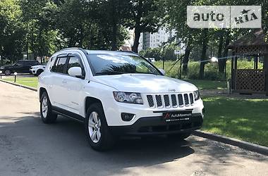 Позашляховик / Кросовер Jeep Compass 2015 в Києві