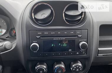 Позашляховик / Кросовер Jeep Compass 2013 в 