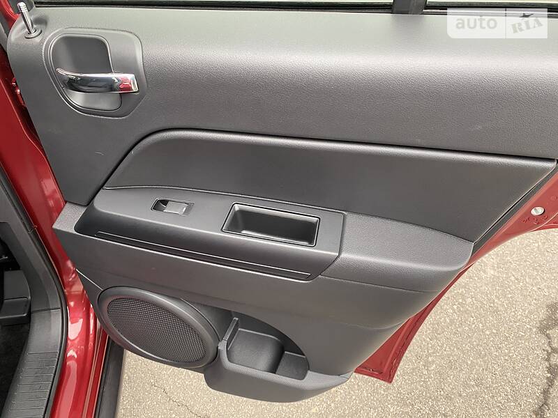 Внедорожник / Кроссовер Jeep Compass 2013 в Каменском фото 27 Внедорожник / Кроссовер Jeep Compass 2013 в Каменском