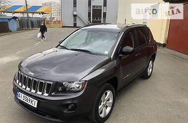 Позашляховик / Кросовер Jeep Compass 2016 в 