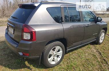 Позашляховик / Кросовер Jeep Compass 2016 в 