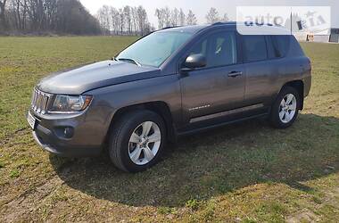 Позашляховик / Кросовер Jeep Compass 2016 в 