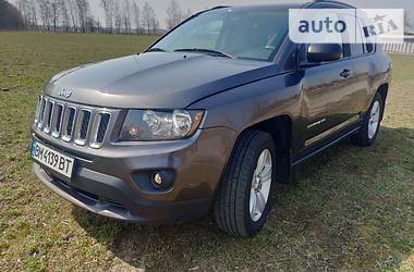 Позашляховик / Кросовер Jeep Compass 2016 в 