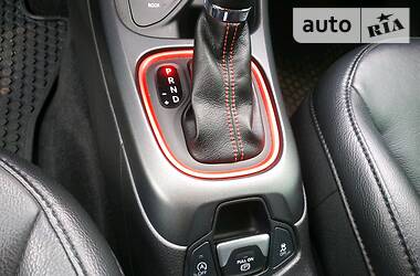 Позашляховик / Кросовер Jeep Compass 2018 в 